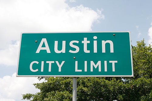 moving car austin