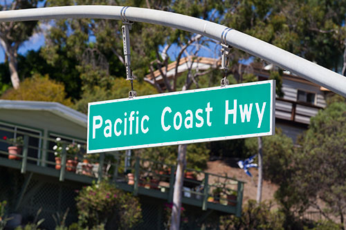 moving car laguna beach